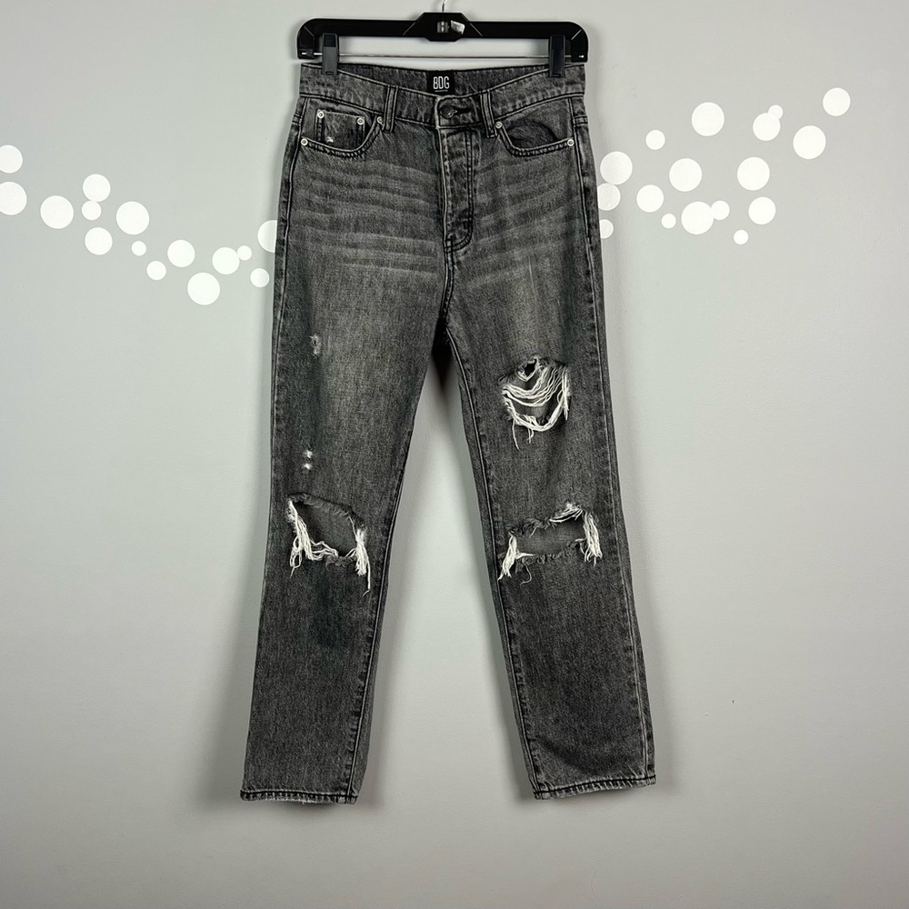 BDG High-Waisted Distressed Slim Straight Ankle Jeans Size 26